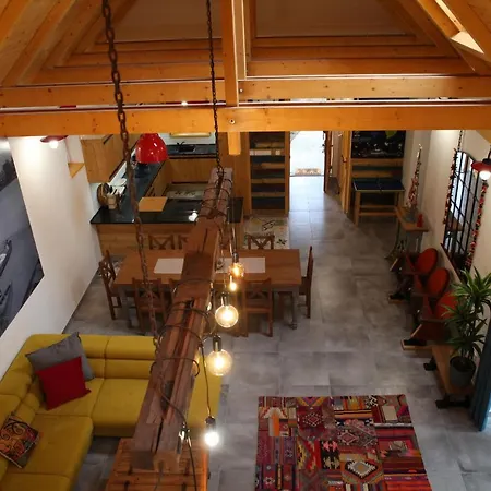 Doeme's Point Villa