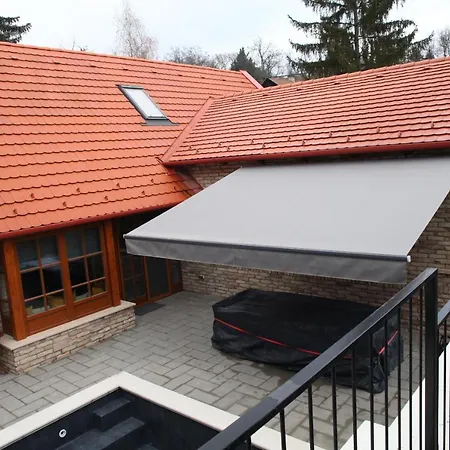 Doeme's Point Villa
