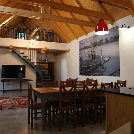 Doeme's Point Villa *