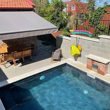 Villa Doeme's Point *